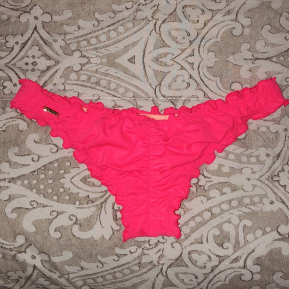 (modeled) VS ruffled cheeky thong bikini bottom